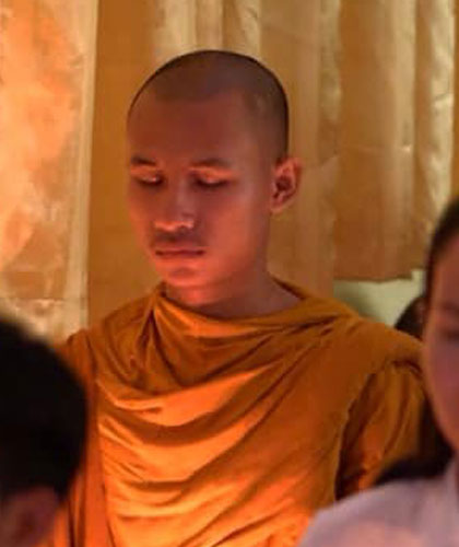 04_ChuobPheakdey_PeaceGalleryCambodia_420x500